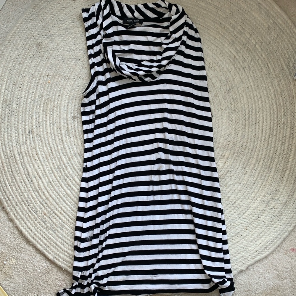 White House black Market tunic top